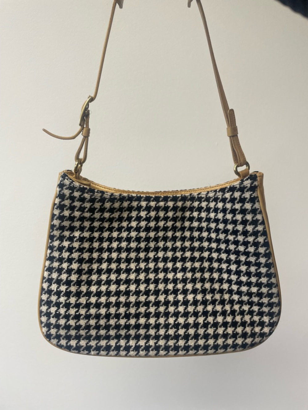 COACH Vintage Y2K Girlie Houndstooth Hobo 8161 Black White Wool Yellow Leather